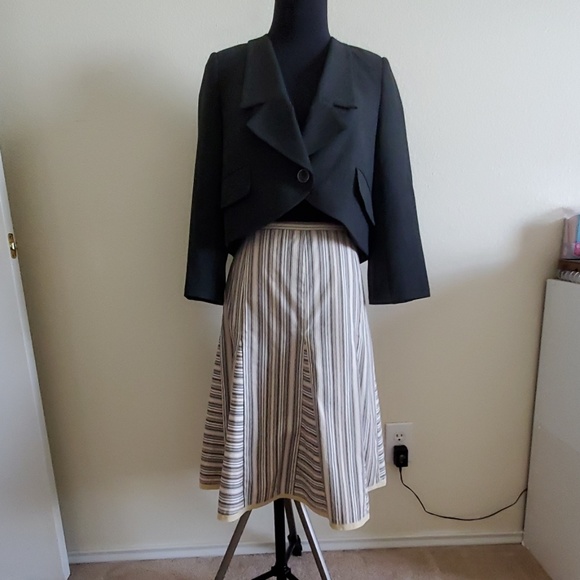 BCBGMaxazria skirt size 6 - Picture 2 of 7